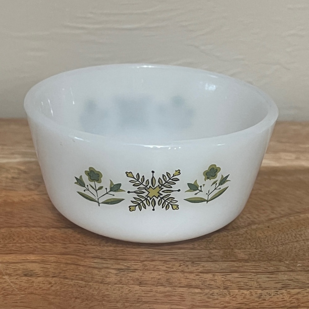 Anchor Hocking Fire King Milk Glass Meadow Green Bowl